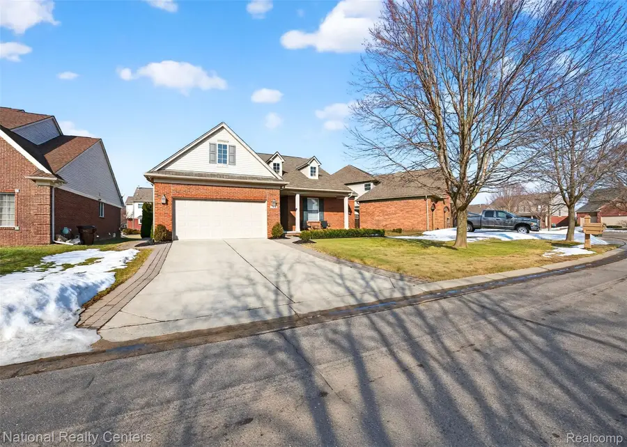 6871 Haymarket, Utica, MI 48317 - #3