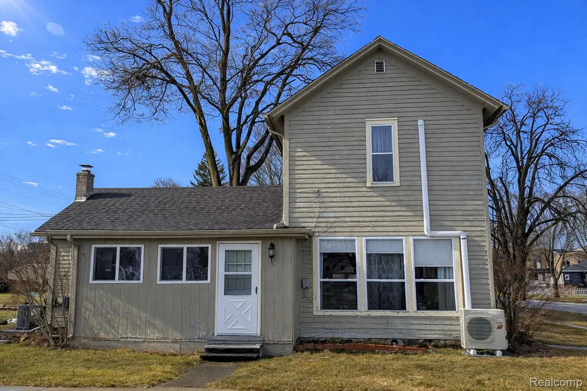 201 S Almer Street, Caro, MI 48723 - #1