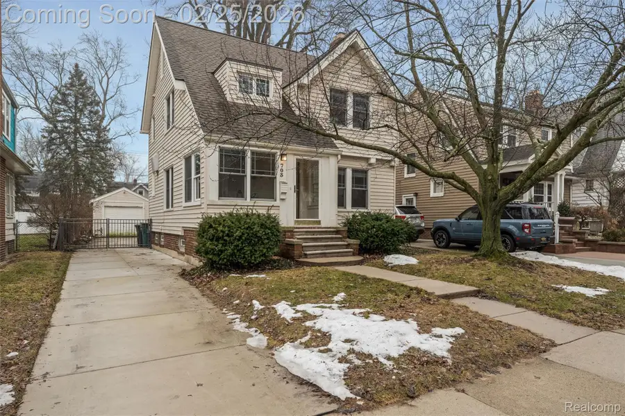 703 W Lewiston Avenue, Ferndale, MI 48220 - #3