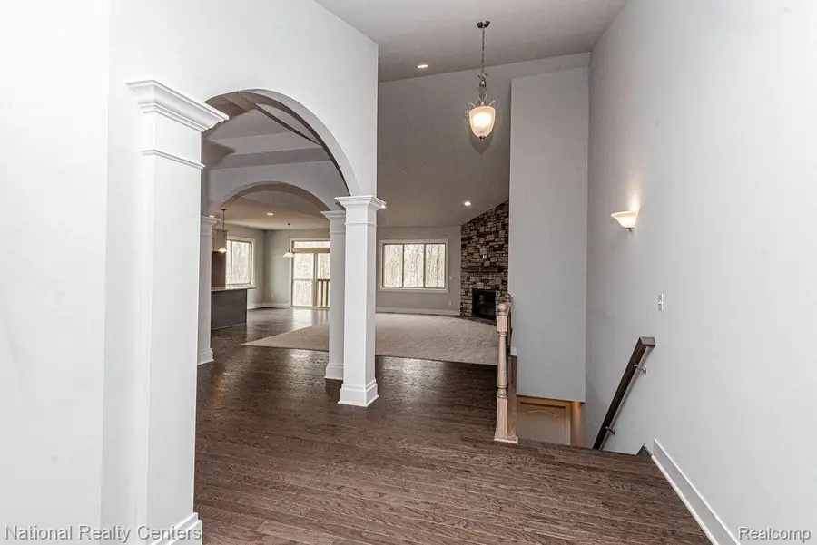 53182 Woodland Meadows, Chesterfield, MI 48047 - #3