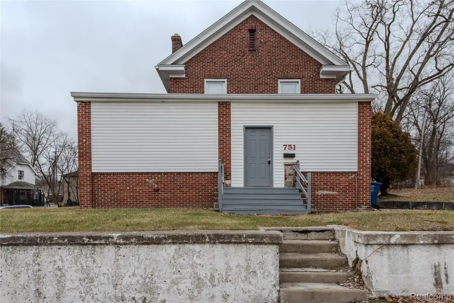 751 Dupont Street, Flint, MI 48504 - #2