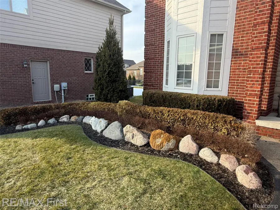 18011 Humber Bridge Drive, Macomb, MI 48042 - #3