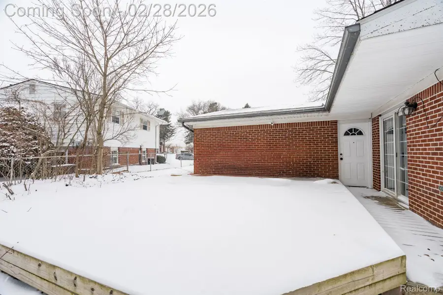 5737 Shetland Way, Waterford, MI 48327 - #2