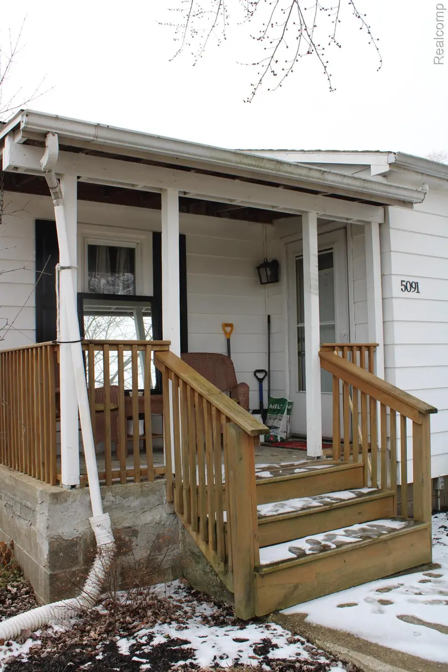 5091 W Carpenter Road, Flint, MI 48504 - #3