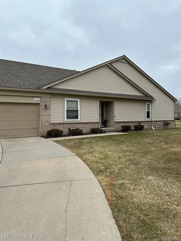 34267 Birchway Circle, SterlingHeights, MI 48312