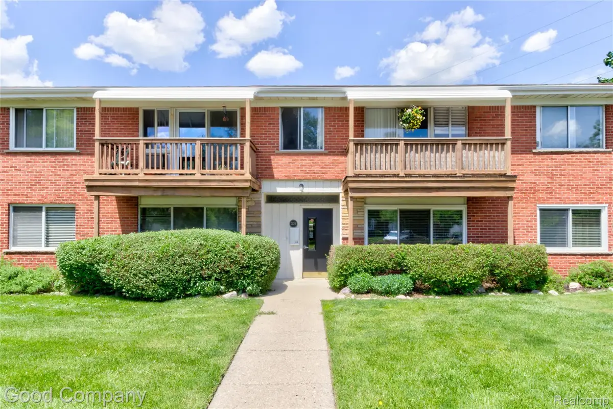 3126 Linwood Avenue #8A, Royal Oak, MI 48073 - #1