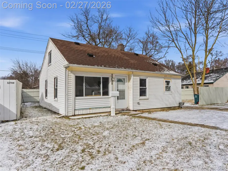 22035 Scotia Road, Oak Park, MI 48237 - #3