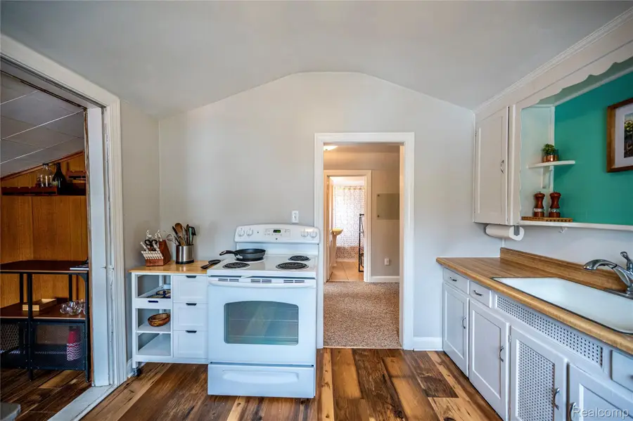 1226 E 6th Street, Royal Oak, MI 48067 - #3