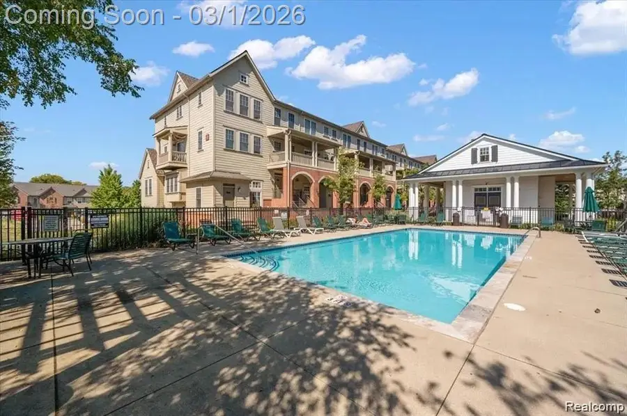 3913 Andover Avenue, Auburn Hills, MI 48326 - #2