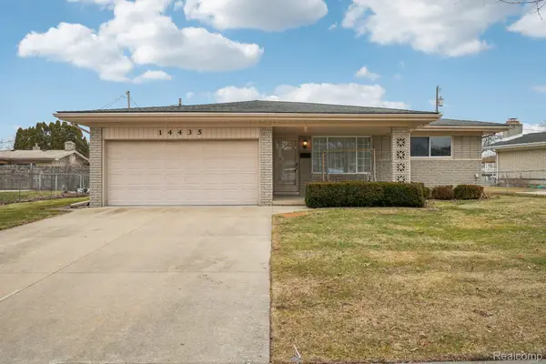 14435 Royal Drive, SterlingHeights, MI 48312