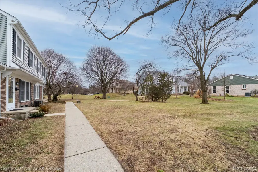 2768 Glenbridge Court, Ann Arbor, MI 48104 - #3