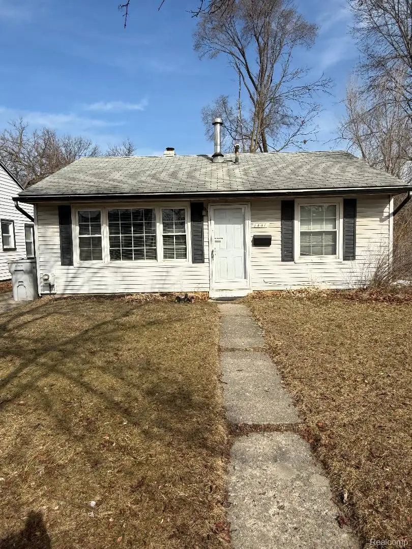1441 E Harry Avenue, Hazel Park, MI 48030 - #1