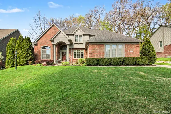 6501 Southampton Drive, Clarkston, MI 48346