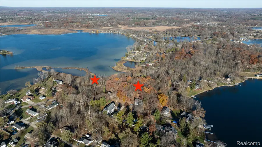 10239 Kress Road, Hamburg, MI 48169 - #2