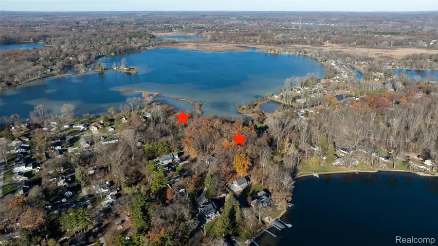 10239 Kress Road, Hamburg, MI 48169 - #3