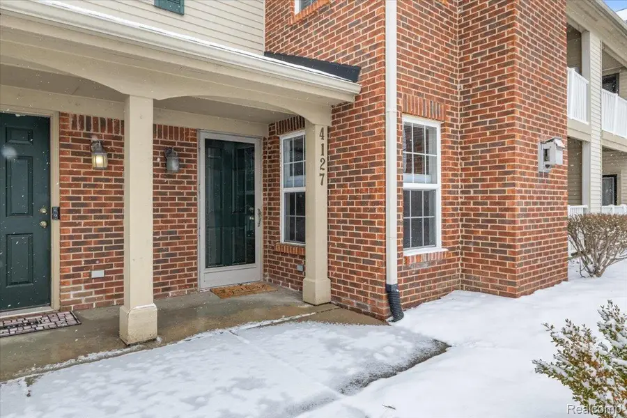 4127 Kirkway Court #99, Howell, MI 48843 - #2