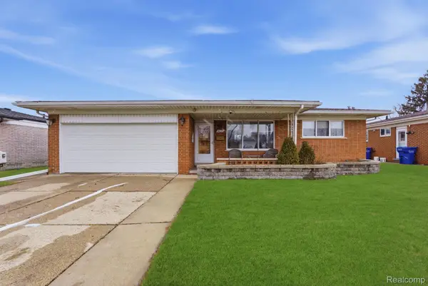 14135 Ivanhoe Drive, Warren, MI 48088