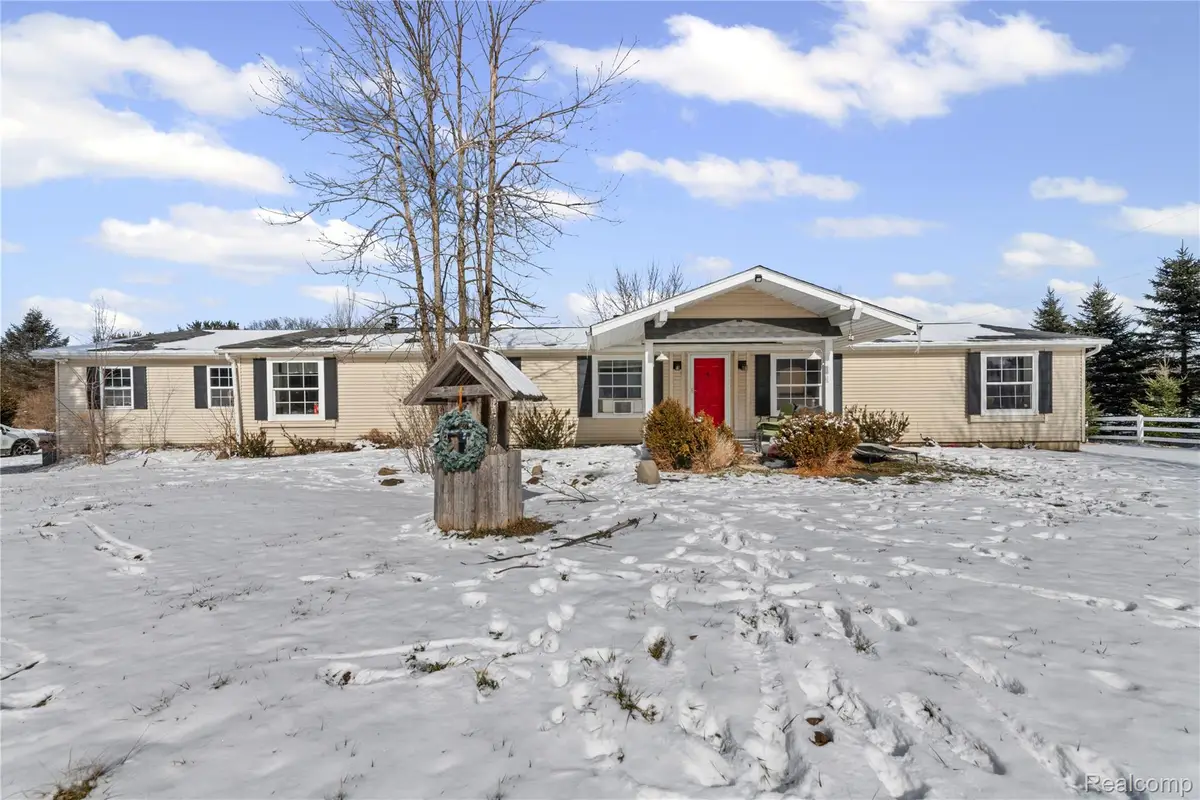 2540 Auten Road, Ortonville, MI 48462 - #1