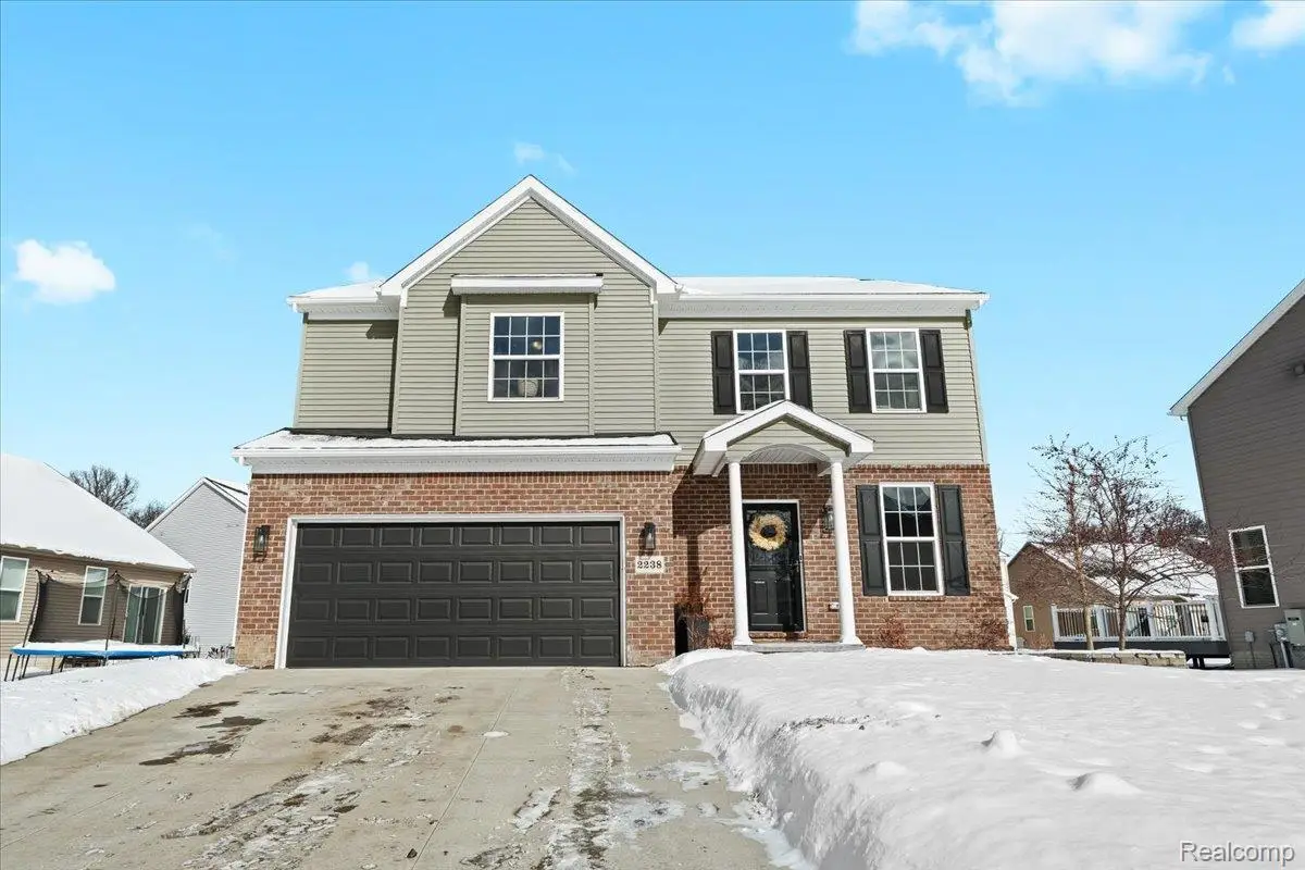 2238 Wood Lane, Howell, MI 48843 - #1