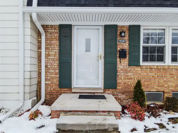 19347 Andover Court, Northville, MI 48167