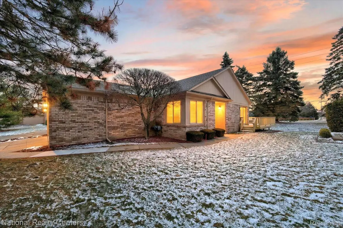 19060 Fortuna Drive S #40, Clinton, MI 48038 - #1