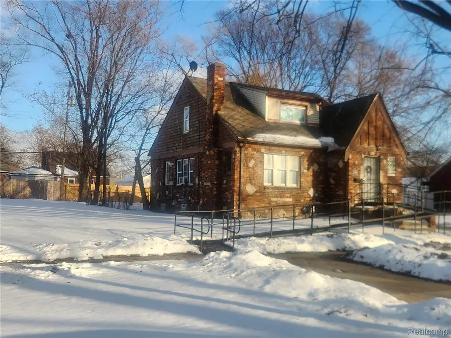 19160 Strasburg Street, Detroit, MI 48205 - #2