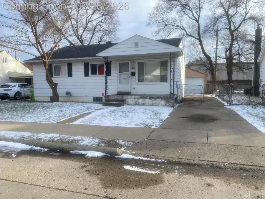 16646 Roberts Street, Roseville, MI 48066 - #2
