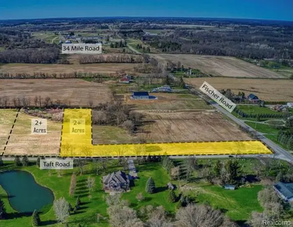 4105 Taft Rd, Bruce, MI 48065