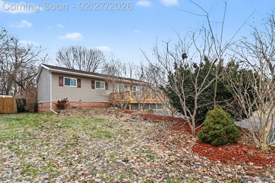 845 Crescent Lake Road, Waterford, MI 48327 - #3