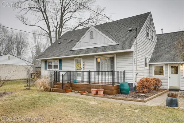20044 Mayfield Street, Livonia, MI 48152