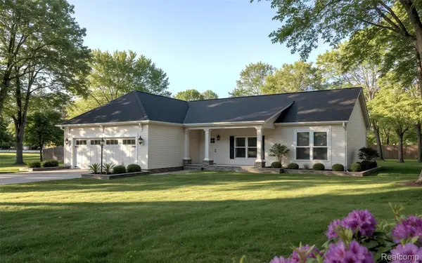 01 Pine Street, Taylor, MI 48180