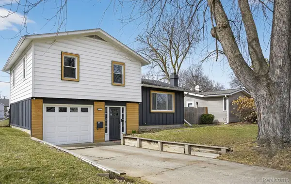 1021 Dingwall Drive, Owosso, MI 48867