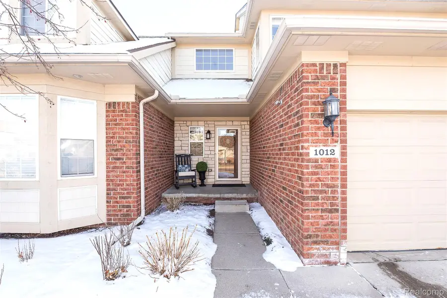 1012 Paddock Lane, South Lyon, MI 48178 - #2
