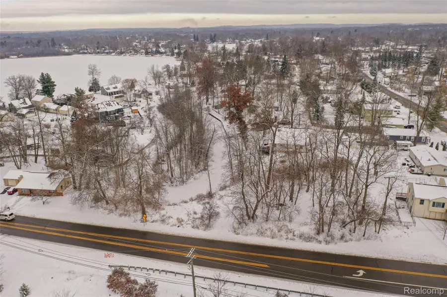 V/L Cooley Lake Road, Commerce Township, MI 48386 - #2