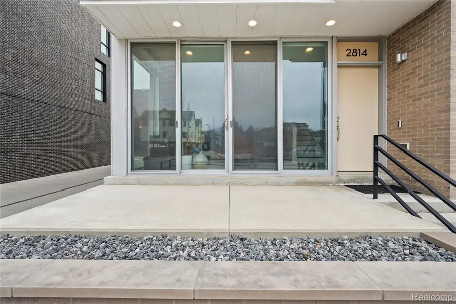 2814 John R Street, Detroit, MI 48201 - #2