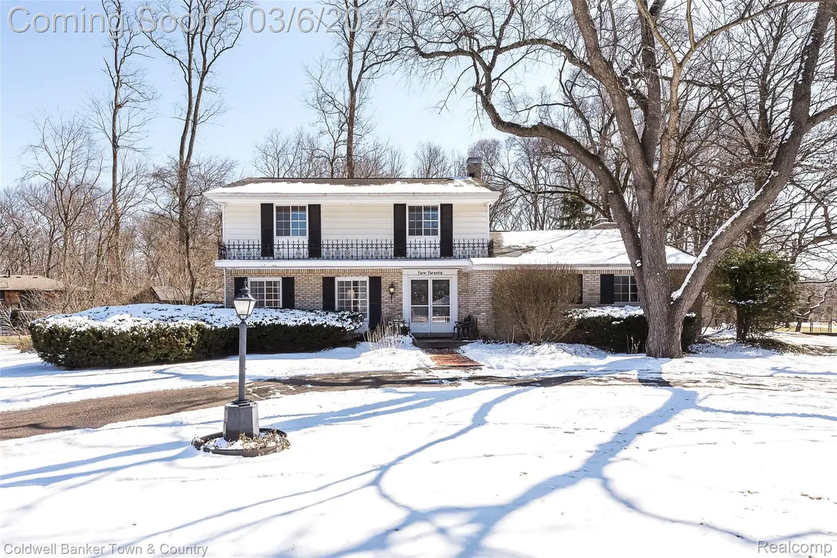 220 Hillcrest Avenue, Brighton, MI 48116 - #1