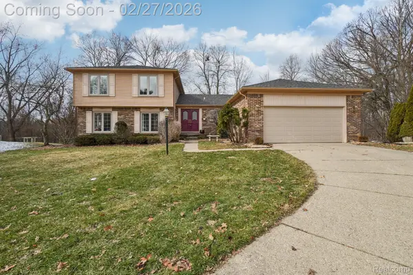 42845 Inverness Court, Northville, MI 48168