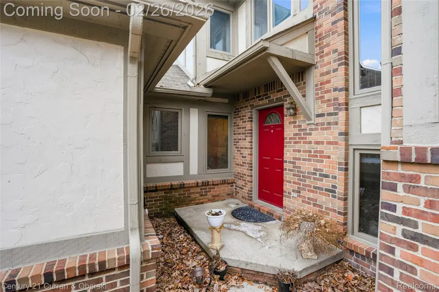 42090 Saratoga Circle S #53, Canton, MI 48187 - #3