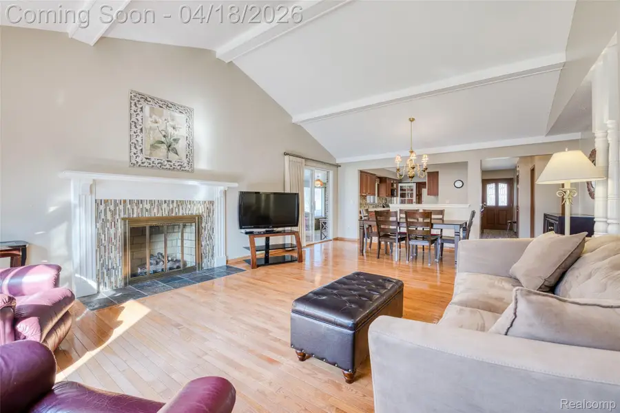 35631 Heritage Lane, Farmington, MI 48335 - #3