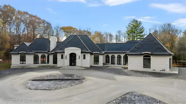 625 Fairbrook Street, Northville, MI 48167