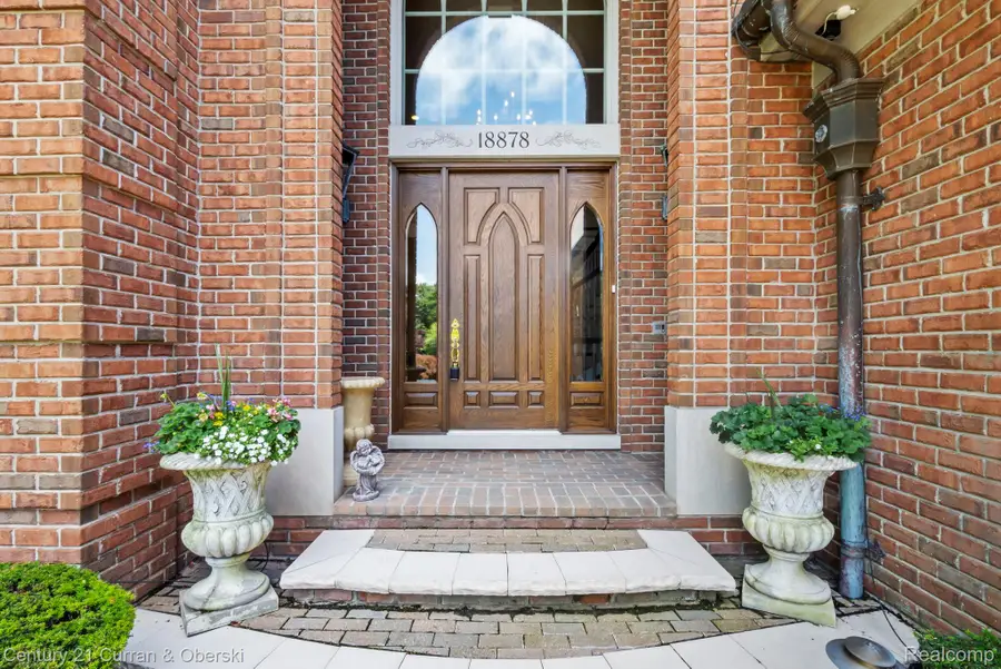 18878 Oak Leaf Lane, Northville, MI 48168 - #3