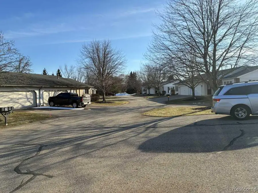2813 Bridgeside Drive Se #132, Caledonia, MI 49316 - #3