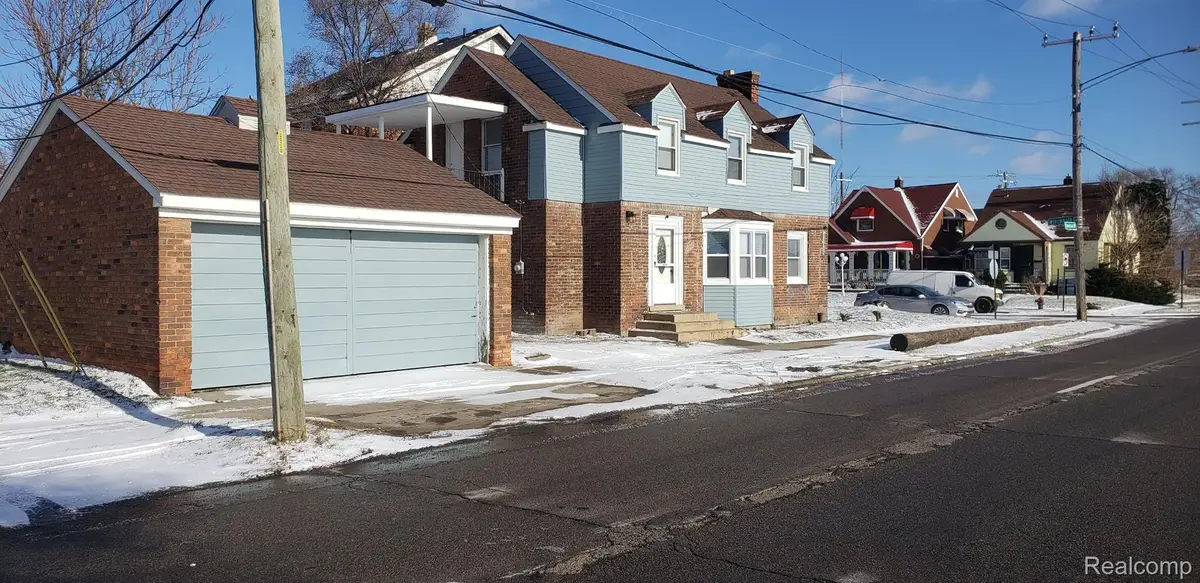 8710 W Davison, Detroit, MI 48238 - #1