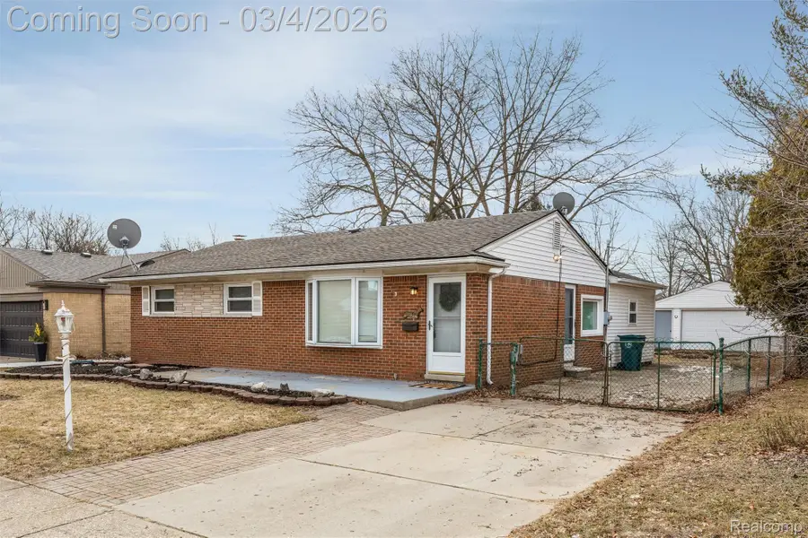 11131 Terry Street, Plymouth, MI 48170 - #3