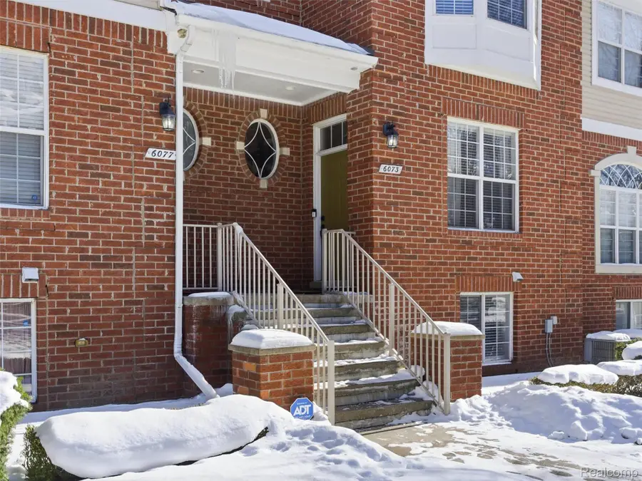 6073 Windemere Lane, Utica, MI 48316 - #3