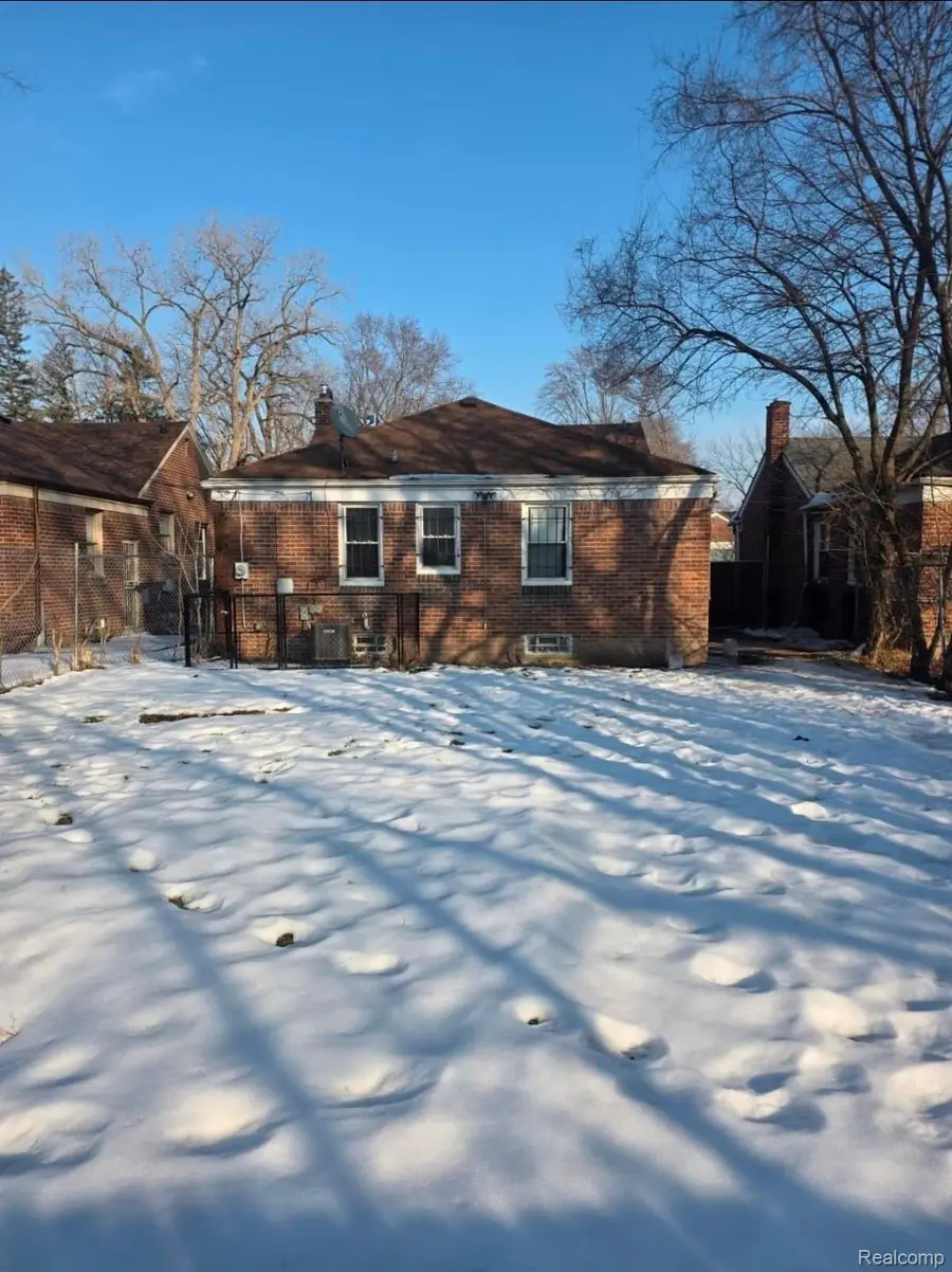 18481 Plainview Avenue, Detroit, MI 48219 - #3