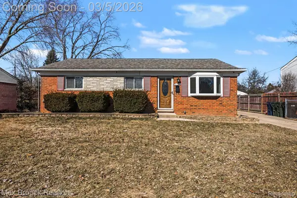 8451 Doncaster Drive, SterlingHeights, MI 48312