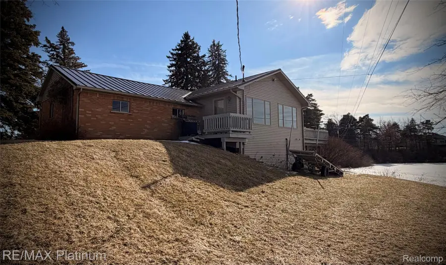 2525 Fisher Road, Howell, MI 48855 - #3