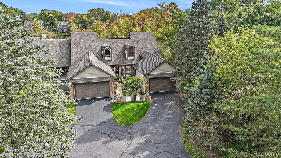 6576 Steeple Ridge, Clarkston, MI 48346 - #2