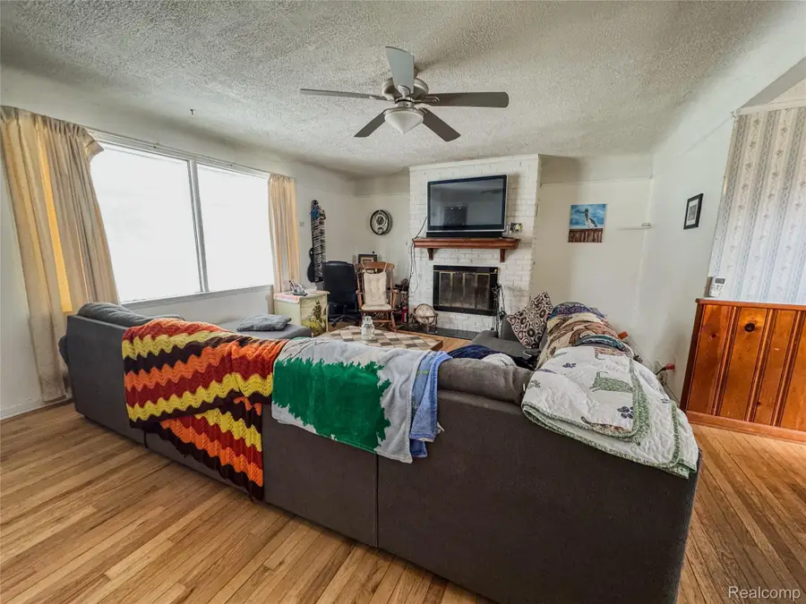 16641 Ryland, Redford, MI 48240 - #2